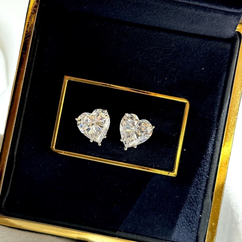Ba*len*cia*ga earrings